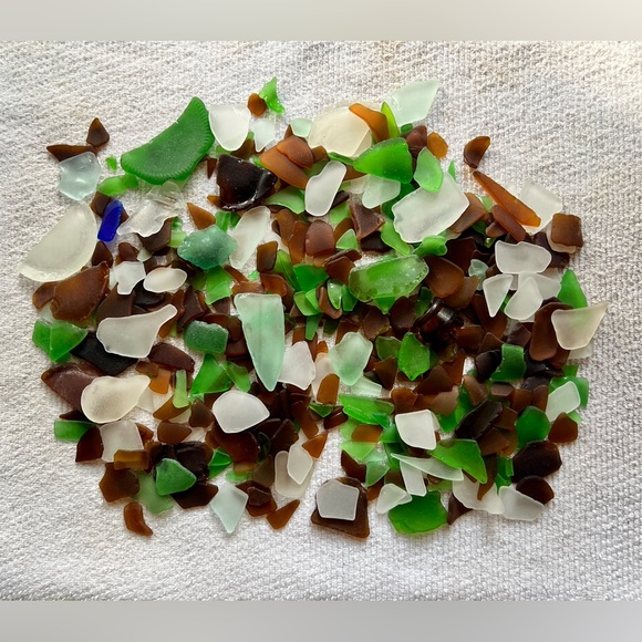 Assorted Sea Glass Collection from Palm Beach. 2-pound bag. - Picture 3 of 5